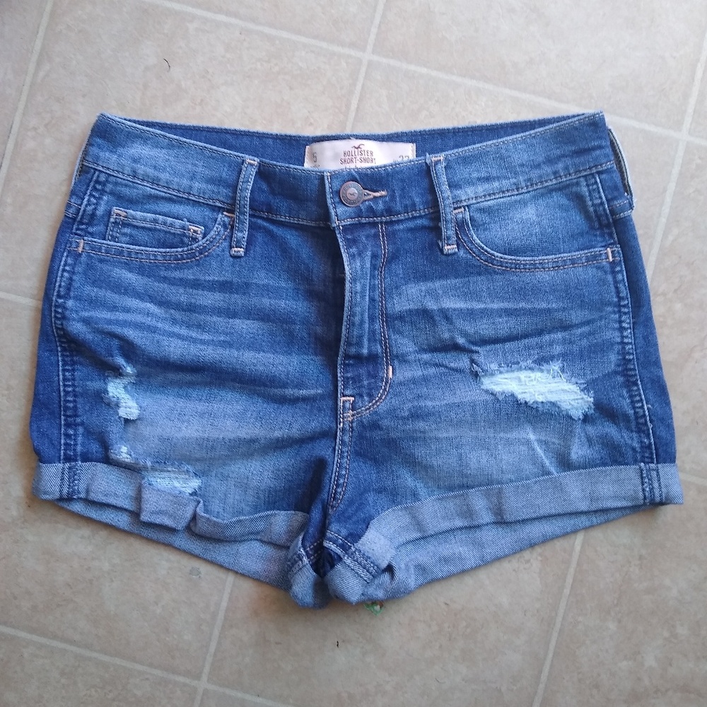 Hollister Denim High Rise Short Shorts